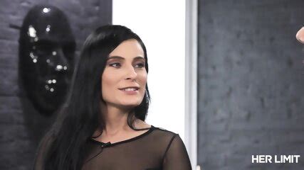 Lexi Dona Begs To Be Fucked In The Ass And She Gets It