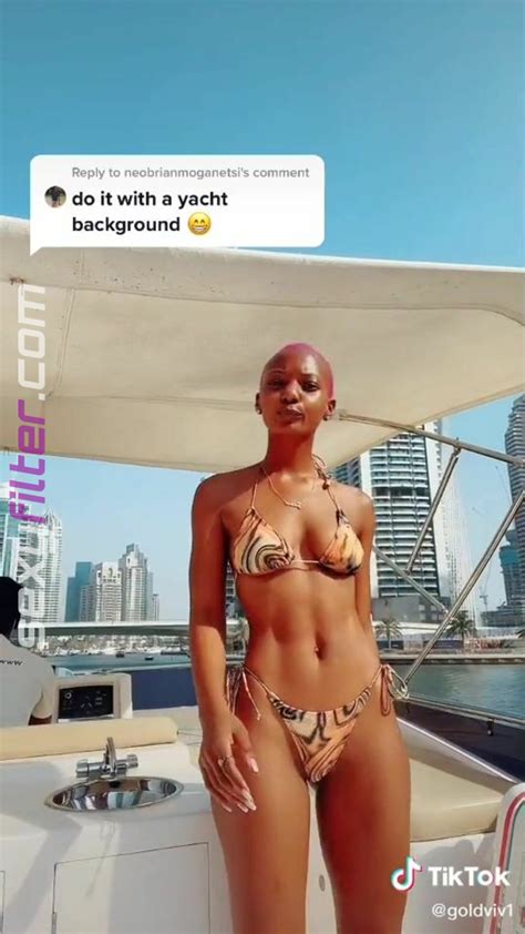 Beautiful Vivian Gold Kaitetsi Shows Cleavage In Sexy Bikini On A Boat