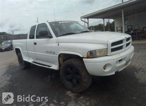 2000 Dodge Ram 1500 3b7hf13y7yg139218 Historia Sprzedaży Bidcars