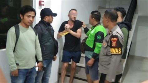 Viral Bule Asal Inggris Rampas Truk Di Bali Sopir Dipukuli Dan