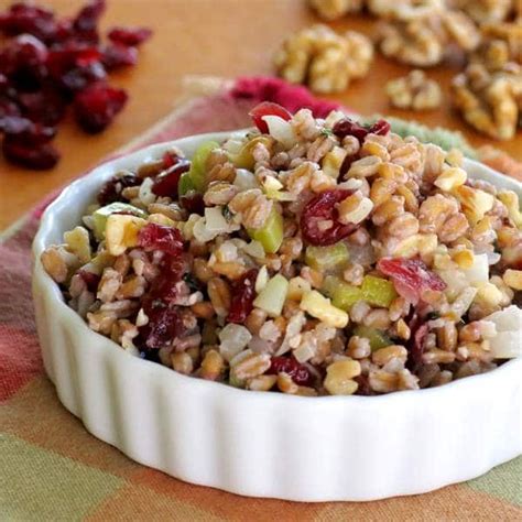 Farro Pilaf With Cranberries And Walnuts The Dinner Mom My Recipe Magic