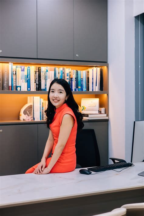 Dr Evelyn Tay - Lumine Dermatology & Laser Clinic