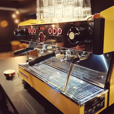 Koffiebar IZY COFFEE - Interieurcreatie Sofie Christiaens