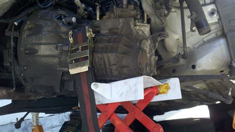 Ford Focus Manual Transmission Clutch Removal & Replacement