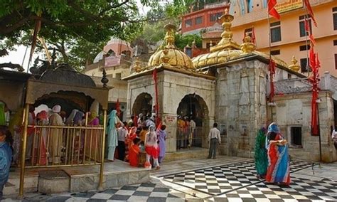 Maa Chintpurni Temple - Recognition & Temple timings | AlightIndia