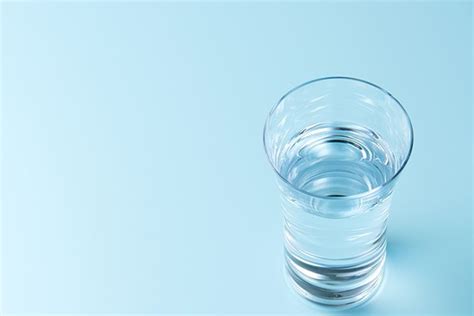 「コップ半分の水」どう思う？「偽ポジティブ思考の罠」にご注意（ハルメク365）