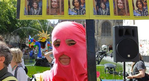 Международная акция в поддержку Pussy Riot ФОТО НОВОСТИ