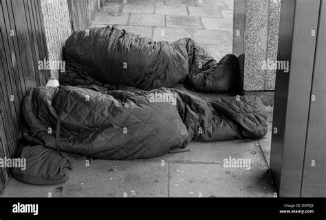 Homeless London Hi Res Stock Photography And Images Alamy