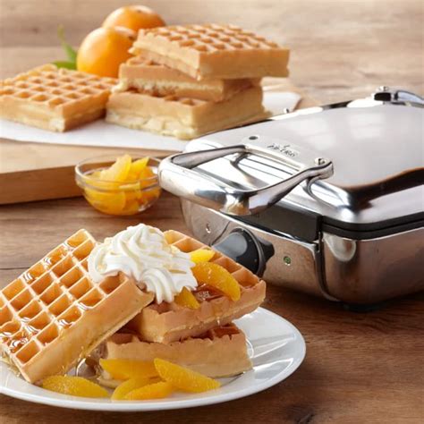 All Clad 4 Slice Belgian Waffle Maker - mattelhote