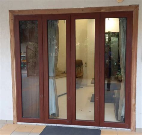 Brown Aluminum Frame Casement Door At Rs 900 Sq Ft Aluminium Casement