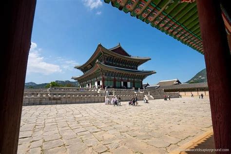 Ultimate Seoul Itinerary for 2024 | The Whole World Is A Playground