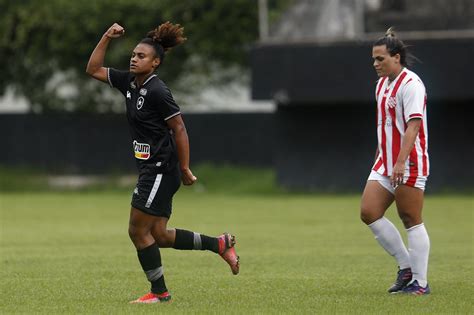 Botafogo Vence Bangu E Segue Invicto No Campeonato Carioca Feminino