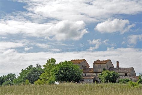 Old country house stock image. Image of tranquill, building - 14592223