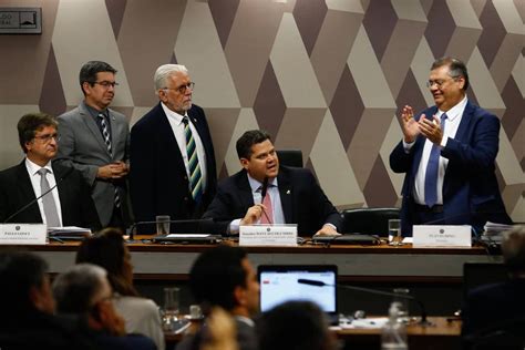 Senado Aprova Fl Vio Dino Ao Stf Ap S Articula O De Lula Congresso