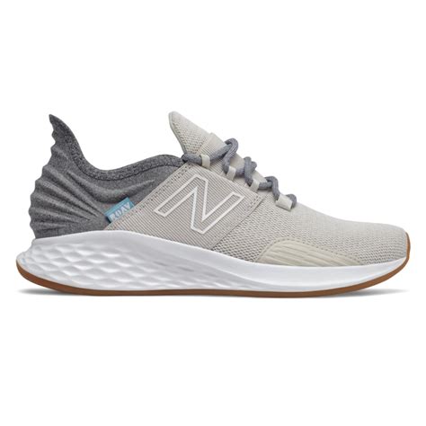 Damen New Balance Fresh Foam Roav Moonbeamlight Aluminum