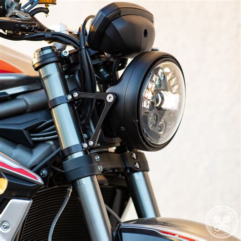 Street Triple Single Headlight Conversion 765 • Motodemic