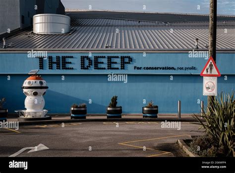 The Deep aquarium, Hull, UK Stock Photo - Alamy