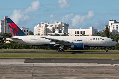 N709DN Mammoth Freighters Boeing 777 232LR