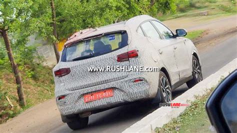 MG Astor SUV Spied With Panoramic Sunroof - Sporty Red Brake Calipers