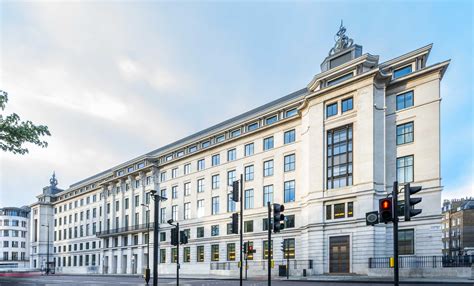 Dr Francisco Alpendurada | Cleveland Clinic London