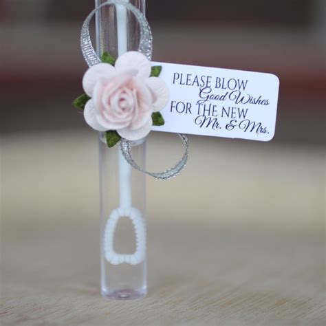 Where To Buy Wedding Bubbles (Cheap!) and How to Personalize Them