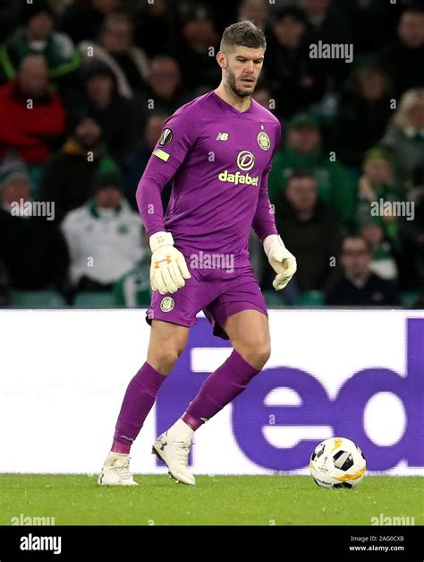 Celtic goalkeeper Fraser Forster Stock Photo - Alamy