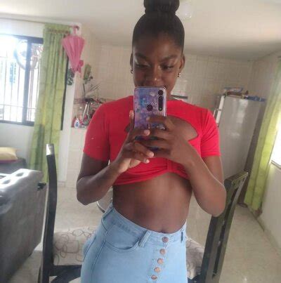 Prettyy Ebony Cam Model Free Live Sex Show Chat Stripchat