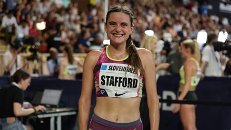 Lucia Stafford Demolishes 30 Year Old Canadian Record In 2 000m