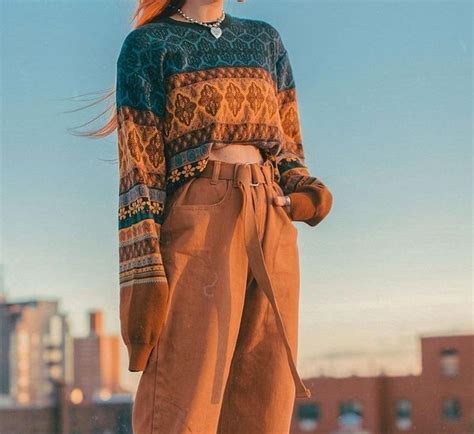 Retro Chic Oversized Knitted Crop Sweater | Chic sweaters, Sweater and ...