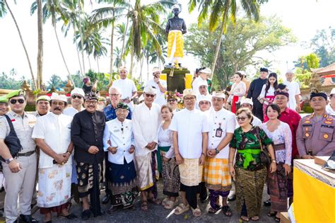 Peresmian Monumen Pahlawan Nasional Brigjen Anumerta I Gusti Ngurah