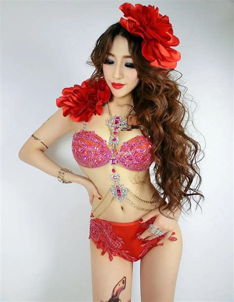 2016 New Red Sexy Nightclub Bar Singer Dj Bra Shorts Set Costumes The Bikini Sexy Photo Costumes