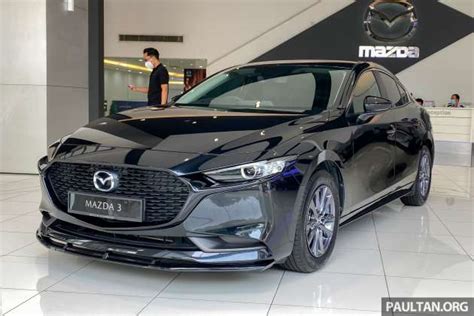 未発表パーツを装着したmazda3セダンがマレーシアで展示される T S Media