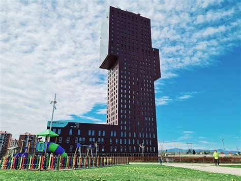 La Torre De La Rosaleda De Ponferrada Entre Los Edificios M S Feos