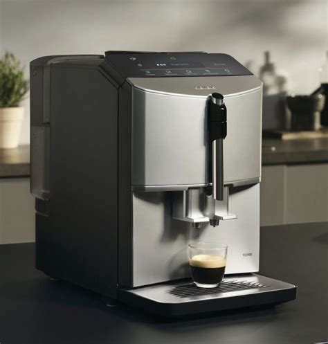 Siemens TF303E07 Kaffeevollautomaten