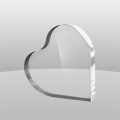 Factory Price Heart Shape Acrylic Trophy