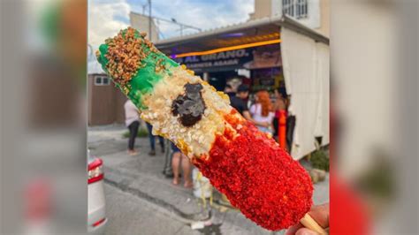 Viral Conoce Los ‘elotes Patrios Con Los Colores De La Bandera