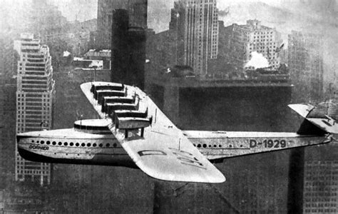 Dornier Do X flying boat over New York In Ünnep 1941 november