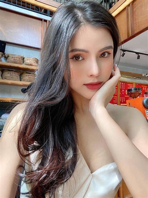 Dàn hot girl thể thao ghi điểm ở các cuộc thi sắc đẹp năm 2023