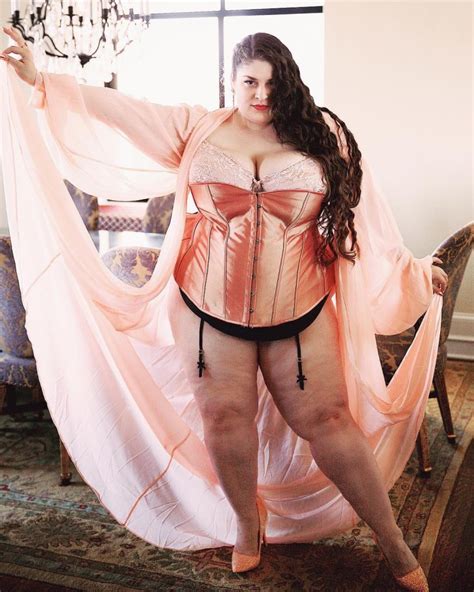 Lingerie plus size dicas para escolher a peça perfeita Suzana Almeida Dieta e Saúde