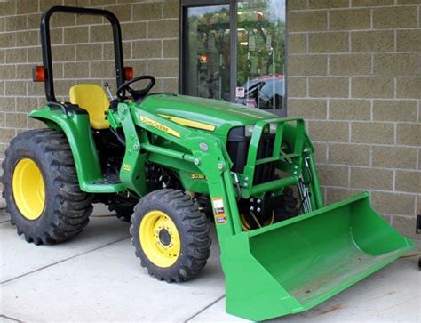 2012 John Deere 3038E Review