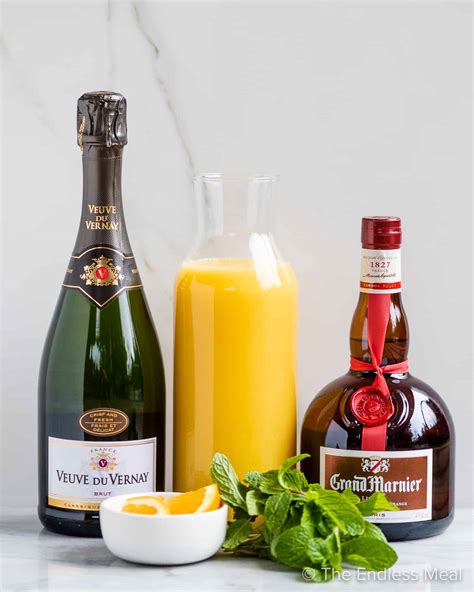 Mimosa Recipe (Champagne Orange Cocktail) - The Endless Meal®