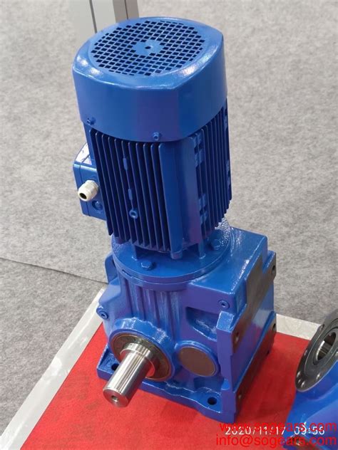 Speed Reduction Gearbox Cylindrical Helical Gear Box Mining Gearboxes