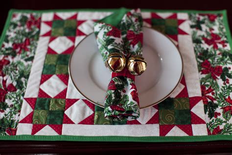 Quilted Placemats Place Mats Quilted Christmas Quilts Christmas