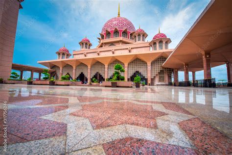 Putra Mosque (Masjid Putra) at daytime in Putrajaya, Malaysia. Stock ...