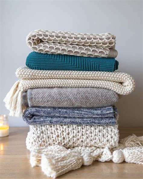 25+ Free Scarf Knitting Patterns for Beginners - Sarah Maker