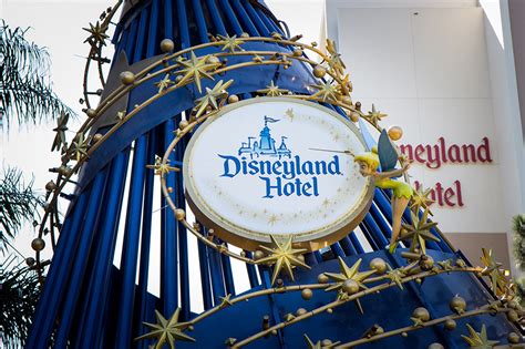 How to Decide on the Best Disneyland Hotel for Your Family - Go See The ...