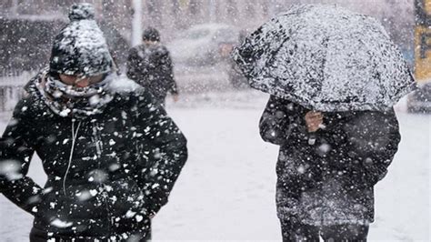 Bu iller adeta donacak Meteoroloji saat vererek uyardı Kar fırtınası