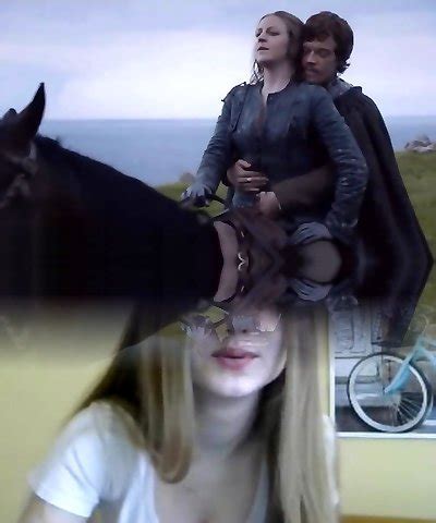 Mature Celebrity Fuck Fest Videos With Milf Celeb Bare Pics