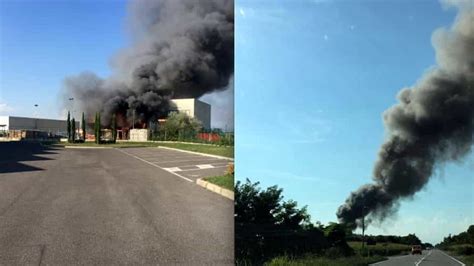 Violento Incendio Capannone Distrutto Dalle Fiamme A Gonars