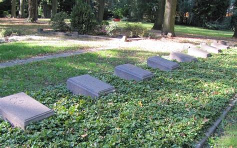 Kriegsgr Berst Tte Dortmund Sch Ren Kommunalfriedhof Bau Pflege Und